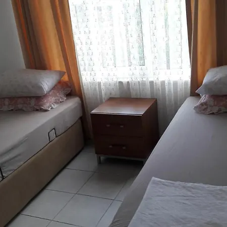 Appartement Icmelerin Kalbinde Denize 200 Metre Evinizin Rahatligin Da. Marmaris